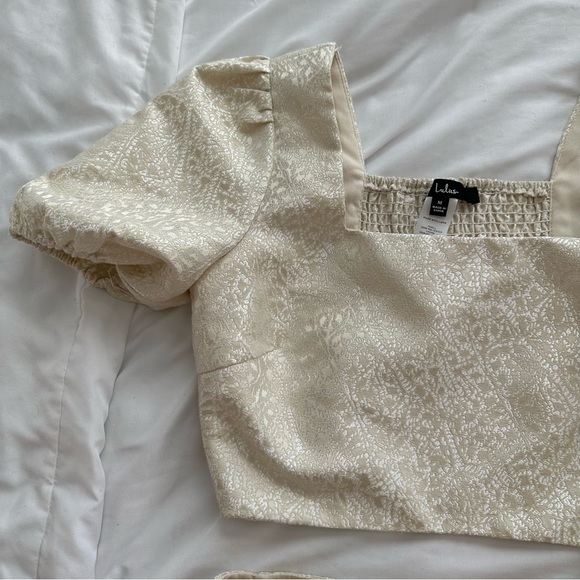 Lulu’s Cream Set - Picture 4 of 8